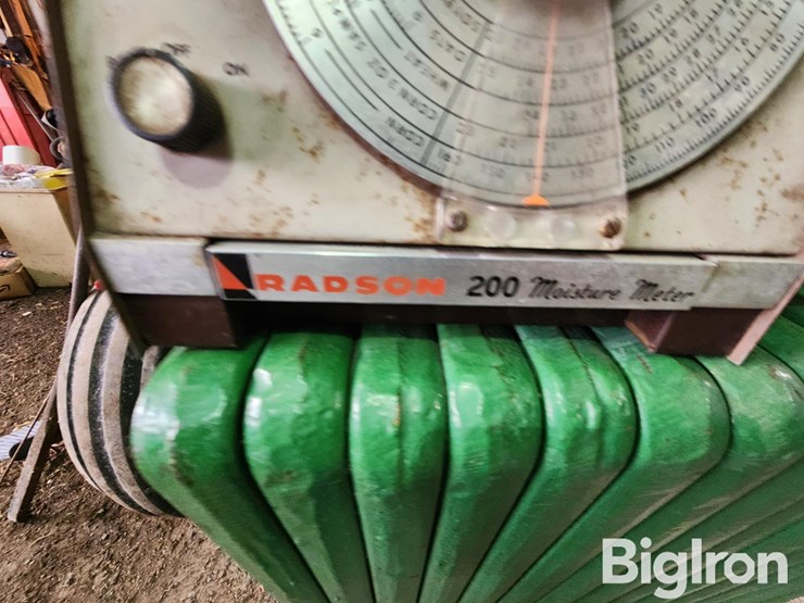 john-deere-200-image-10