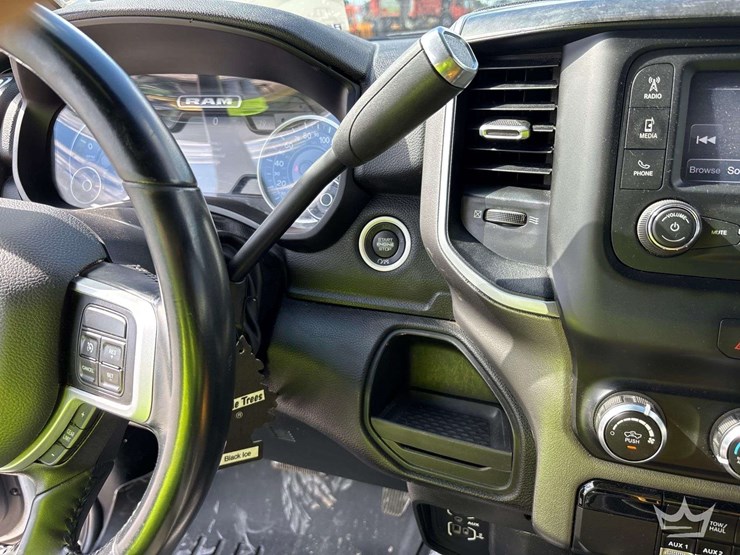 2022-dodge-ram-4500-image-29