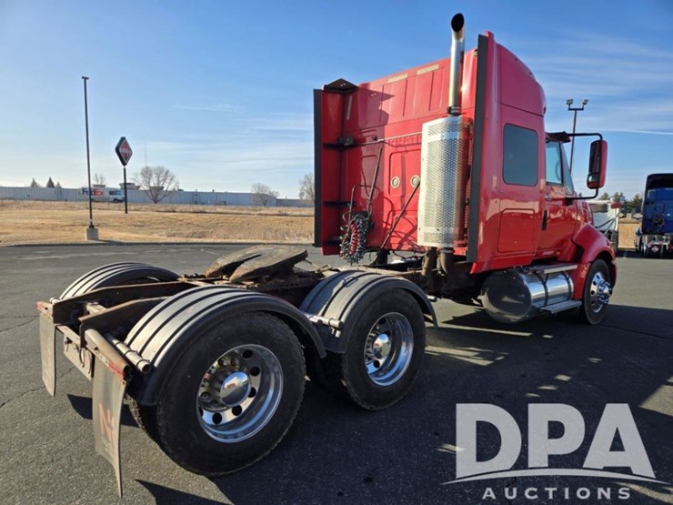 2011-international-prostar-image-5