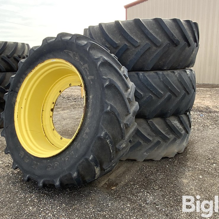 John Deere 710/65R46 Tires/Wheels