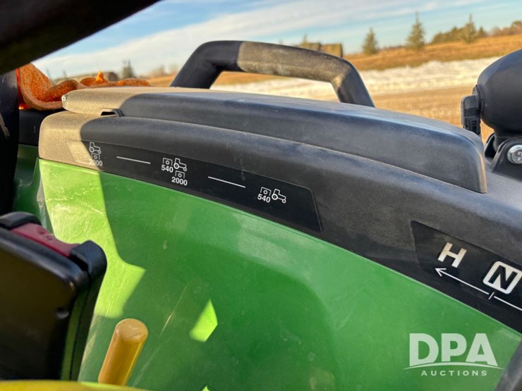 john-deere-2032r-image-50