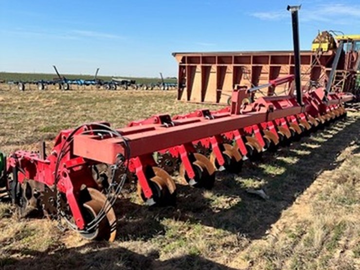 sunflower--16-row-do-all-plow-image-1