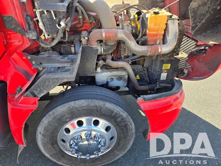 2011-international-prostar-image-18