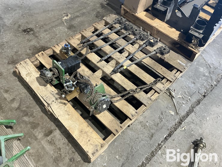 john-deere-1690-image-3