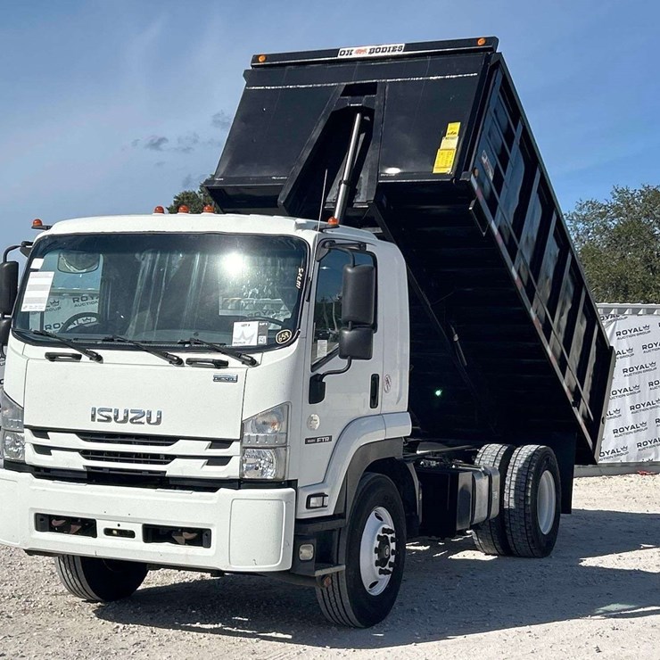 2018 ISUZU FTR