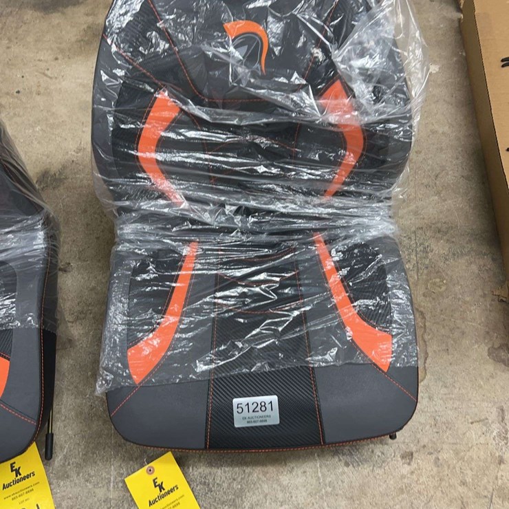 UNUSED SPARTAN ZERO TURN MOWER SEATS