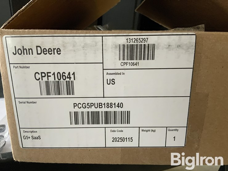 2025-john-deere-g5-plus-universal-display-image-13