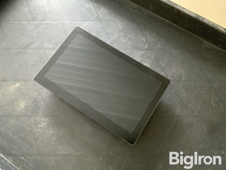 2024-john-deere-g5-plus-extended-display-image-1