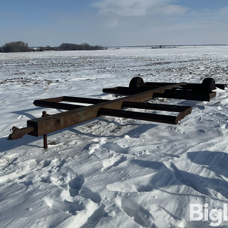 Liston Welding Round Bale Trailer