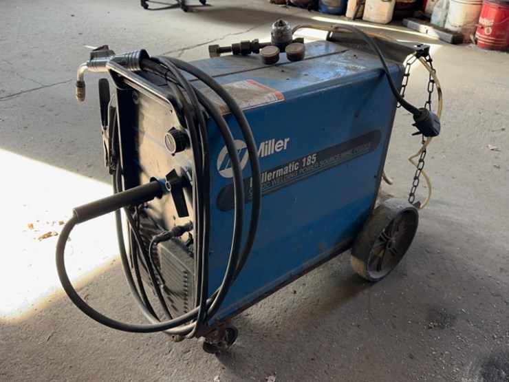 miller-millermatic-185-wire-welder-image-1