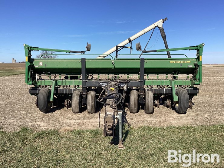 john-deere-1530-image-2