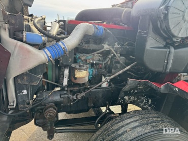 international-9400-image-7