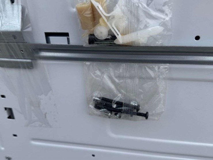 unused-mr-heater-30000-btu/hr-liquid-propane-vent-free-heater-image-6