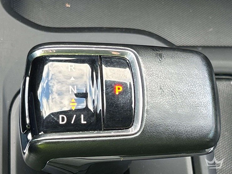 2023-chevrolet-1500-image-21