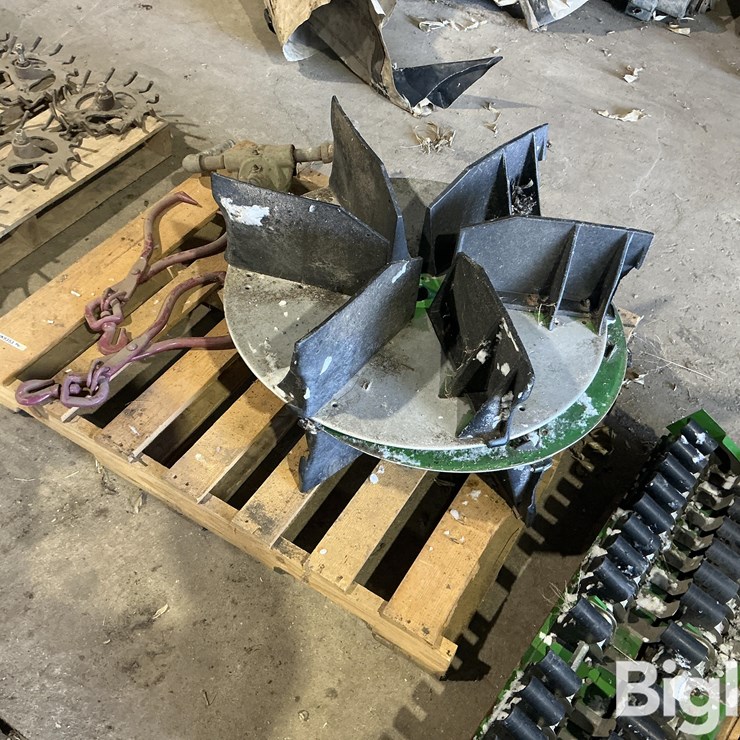 John Deere S670 Parts