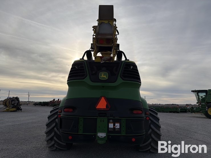 2022-john-deere-9900i-forage-harvester-image-6