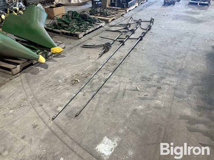 john-deere-16-image-3