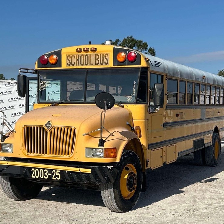 2003 IC Corporation 3000IC School Bus