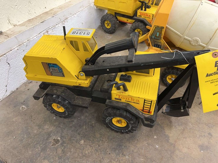 metal-tonka-dump-truck,-metal-tonka-cement-truck,-metal-tonka-excavator-image-7