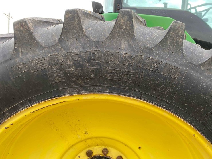 john-deere-8300-image-51