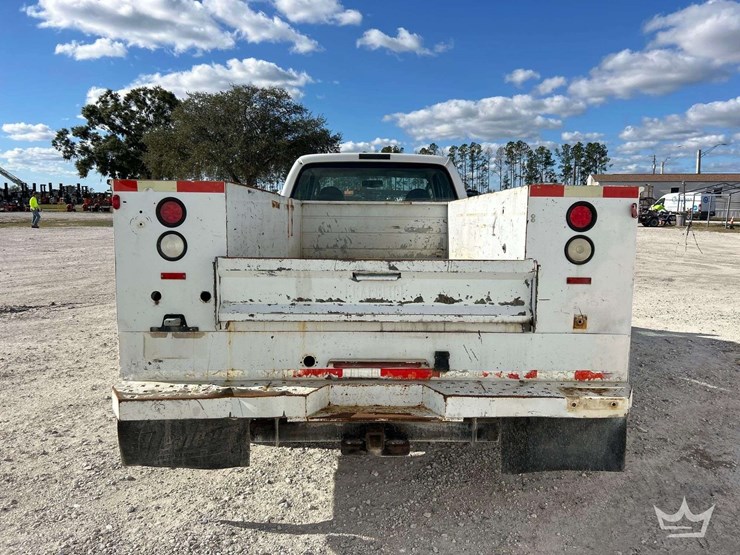 2008-ford-f350-image-29