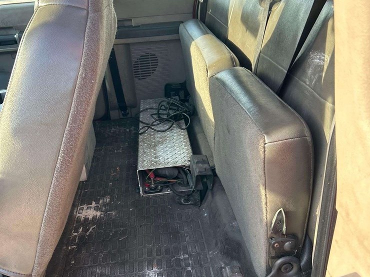 2009-ford-f550-image-17