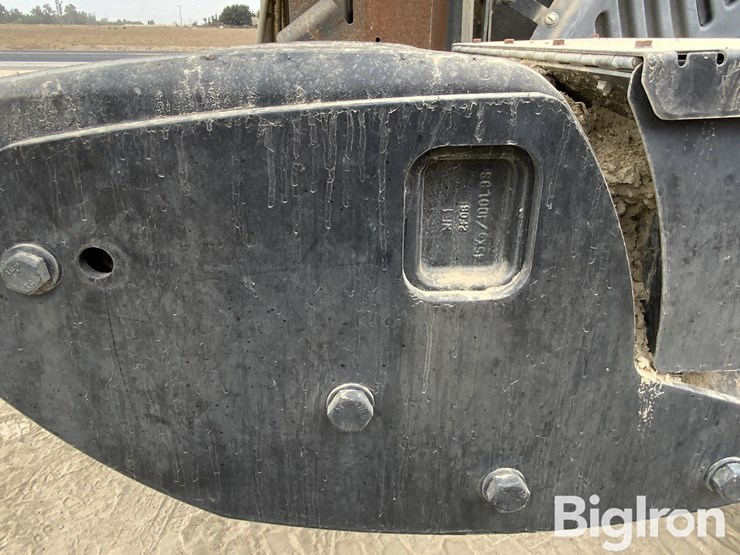 new-holland-t9.505-image-16