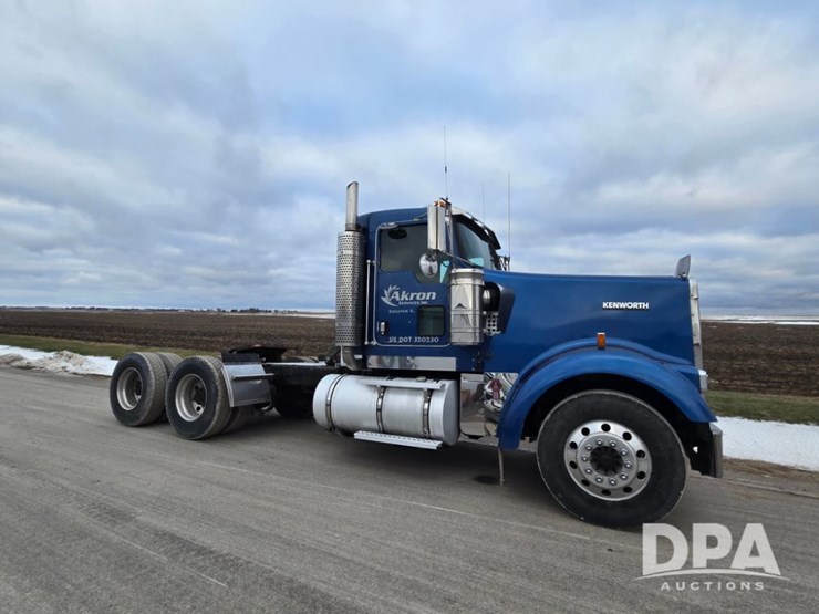 2006-kenworth-w900-image-6
