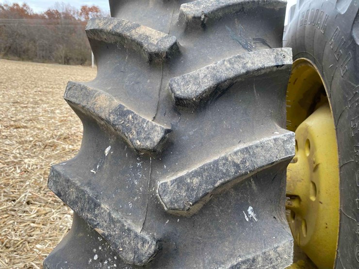 john-deere-4450-image-42