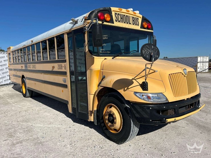2009-ic-corporation-pb105-school-bus-image-2