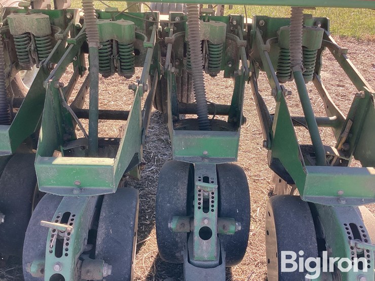 john-deere-1530-image-15