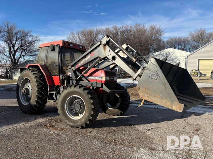 case-ih-5130-image-1