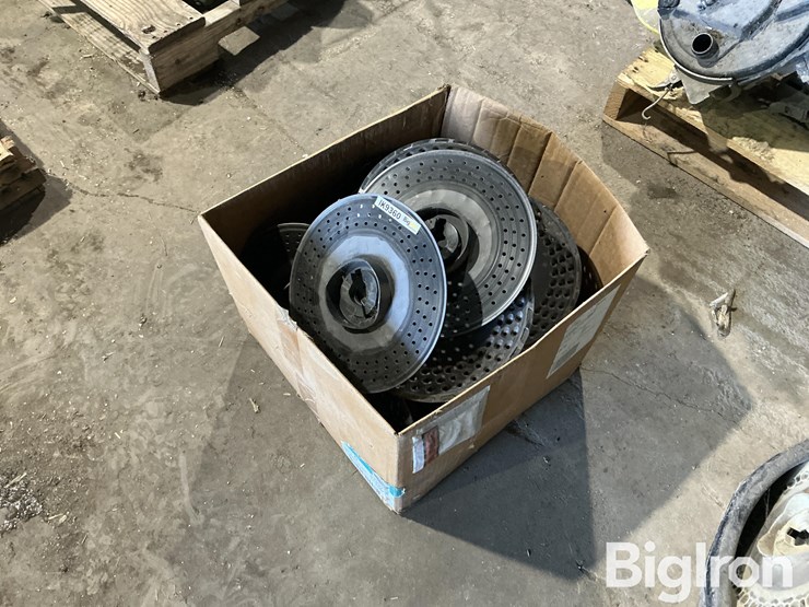 john-deere-bean-plates-image-1