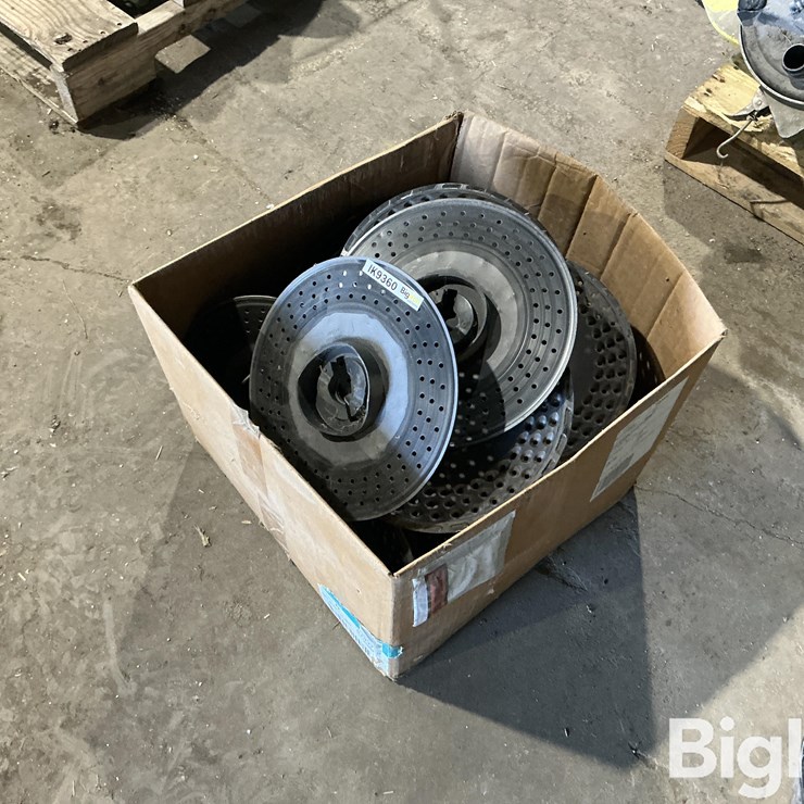 John Deere Bean Plates