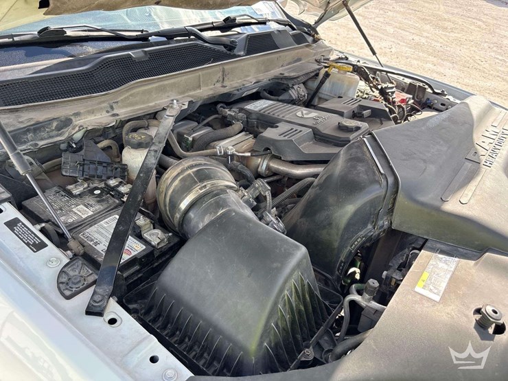 2022-dodge-ram-4500-image-22