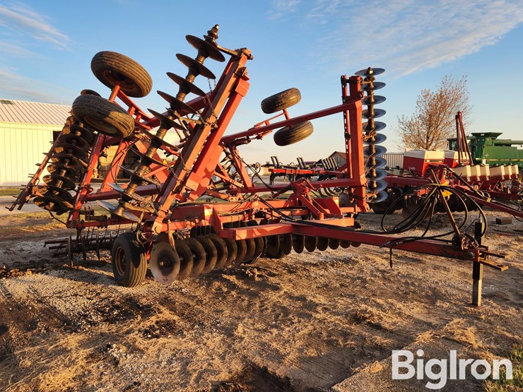 international-496-image-3