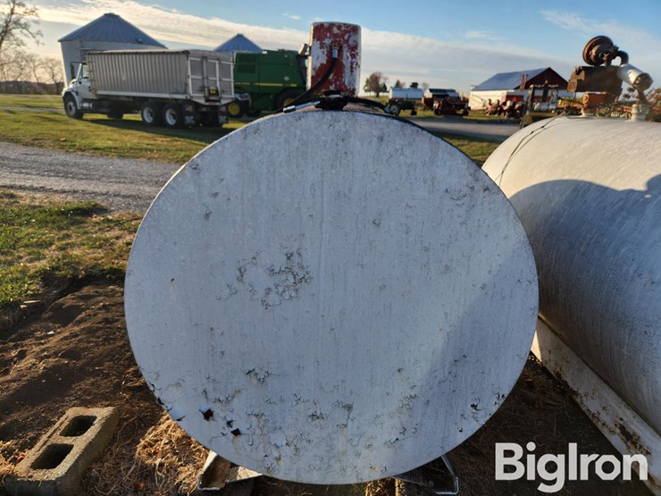 500-gal-gas-tank-w/-electric-pump-image-6