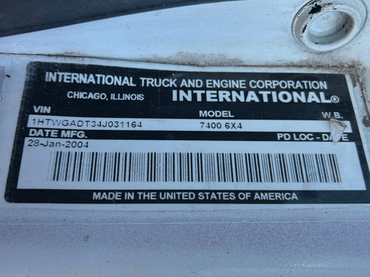 international-7400-image-73