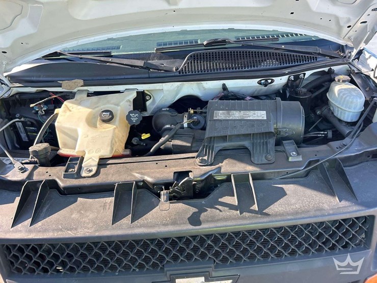 2006-chevrolet-express-3500-image-7