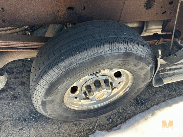 2005-chevrolet-2500hd-image-20