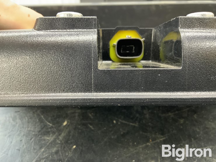 2024-john-deere-g5-plus-extended-display-image-7