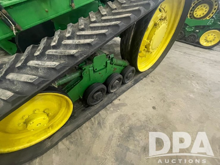 john-deere-8410t-image-15