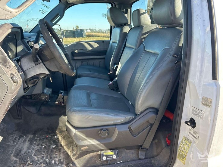 2015-ford-f350-image-13