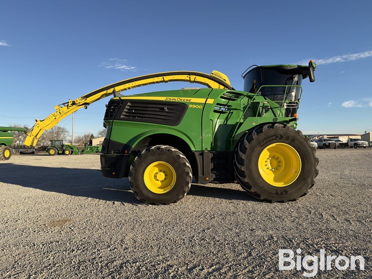 2024-john-deere-9900i-forage-harvester-image-4