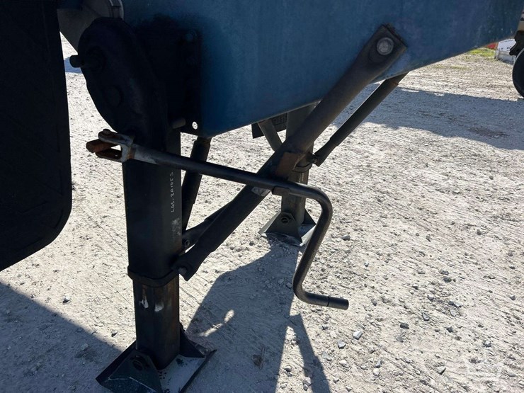 1981-kari-kool-6,500-gallon-t/a-tanker-trailer-image-6