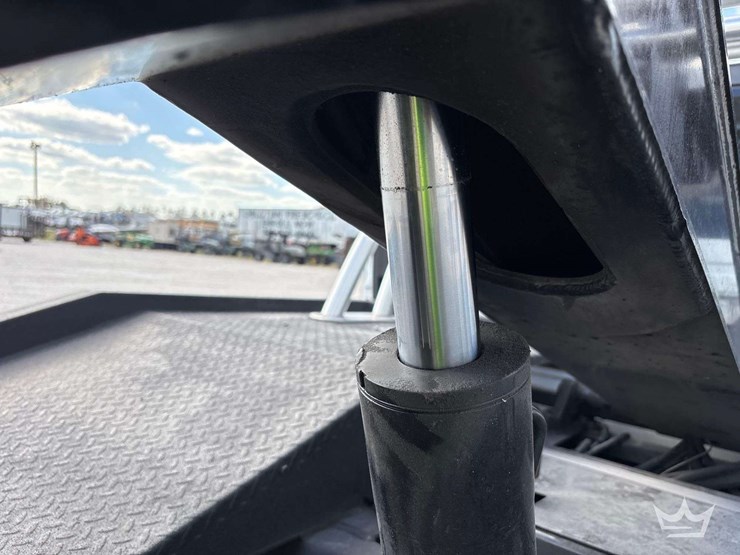 2022-dodge-ram-4500-image-10