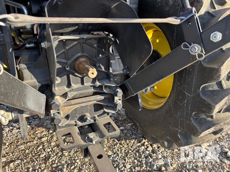 john-deere-2032r-image-27