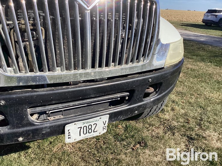 international-durastar-4400-image-20