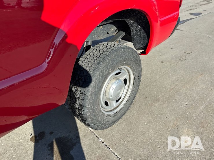 ford-f250-xl-image-18