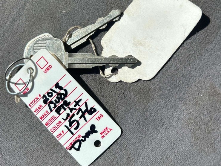 2018-isuzu-ftr-image-29